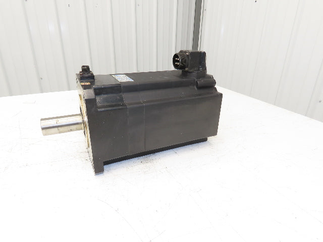 Okuma BL-MC300J-20SBA AC Servo Motor 6kW 2000 RPM 133V 28.6A 3PH With Encoder