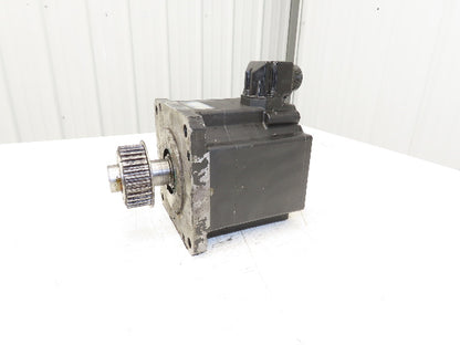 Okuma BL-MC100J-30S AC Servo Motor 3kW 3000 RPM 13.4A 133V 3PH w/Encoder -READ