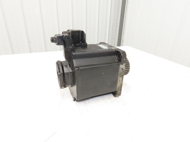 Okuma BL-MC100J-30S AC Servo Motor 3kW 3000 RPM 13.4A 133V 3PH w/Encoder -READ