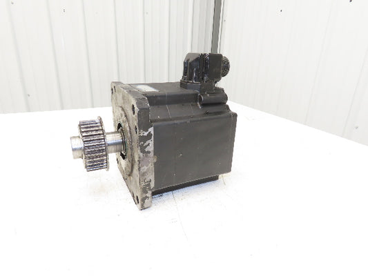 Okuma BL-MC100J-30S AC Servo Motor 3kW 3000 RPM 13.4A 133V 3PH w/Encoder -READ