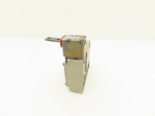 Omron D4BL-2DRG Solenoid Interlock Safety Door Switch 24VDC With Straight Latch