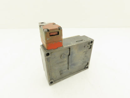 Omron D4BL-2DRA Solenoid Interlock Safety Door Switch 24VDC