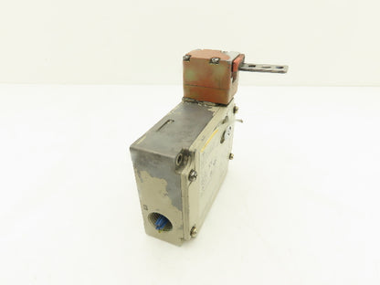 Omron D4BL-2DRA Solenoid Interlock Safety Door Switch 24VDC