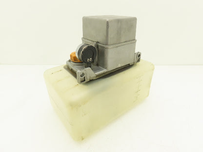Showa LCB4 Lubrication Oil Pump Machine Oiler 6L Tank 0.1 L/Min 200V