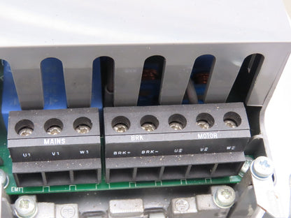 ABB ACS550-01-015A-4 VFD Variable AC Drive 7.5kW 10Hp 480V 3PH 15.4A 500Hz