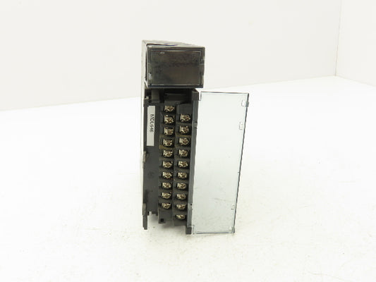 GE Fanuc IC693MDL940G Output Relay Module 2A 16PT