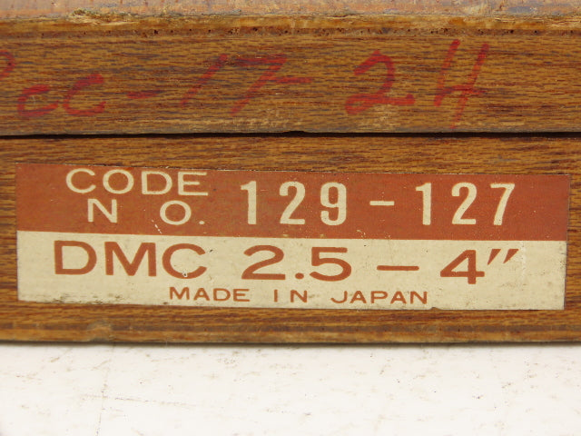 Mitutoyo 129-127 Depth Micrometer 0-4" Range with 4 Rods 2.5" Base DMC 2.5-4"