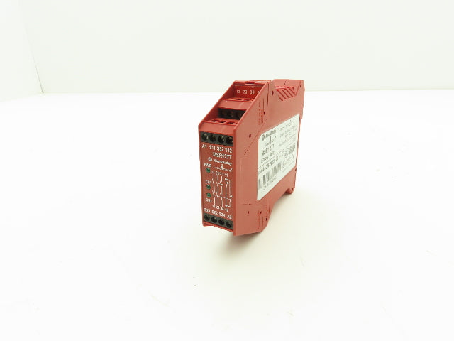 Allen Bradley MSR127T 440R-N23126 Guardmaster Safety Relay Module 24V Series C