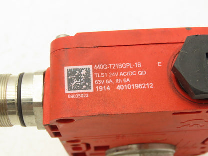Allen Bradley TLS1-GD2 Safety Interlock Guard Locking Switch w/Key 24V AC/DC