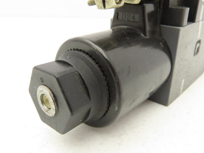 Tokyo Tokimec DG4V-3-2A-M-P7-H-7-56 Directional Control Solenoid Valve 24VDC