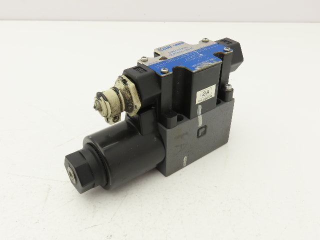 Tokyo Tokimec DG4V-3-2A-M-P7-H-7-56 Directional Control Solenoid Valve 24VDC