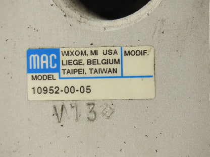 MAC 1301G-111D-1 Pneumatic Single Solenoid Valve 4/2-way 120V