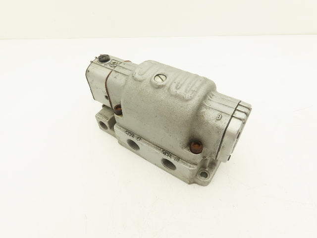 MAC 1301G-111D-1 Pneumatic Single Solenoid Valve 4/2-way 120V