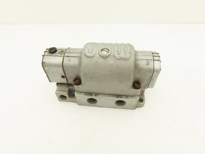 MAC 1301G-111D-1 Pneumatic Single Solenoid Valve 4/2-way 120V