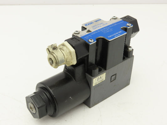 Tokyo Tokimec DG4V-3-2A-M-P7-H-7-54 Directional Control Solenoid Valve 24VDC