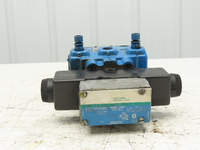 Vickers CG 10 CEC DG8C 10 S11 Hydraulic Relief Valve 500-2000psi 120V Solenoid