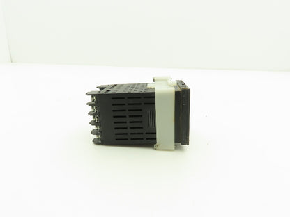 Omron E5CSV-Q1T-F Temperature Controller 100/240VAC 5VA