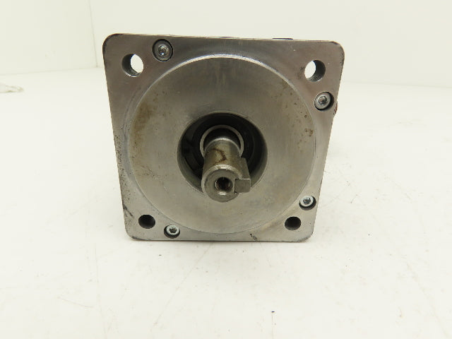 Allen Bradley VPL-B0752E-PJ12AA AC Servo Motor 0.9 HP 4900 RPM 480VAC 3Ph 2.7A