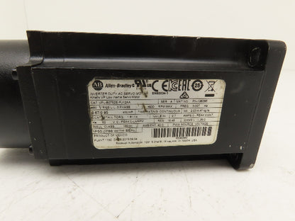 Allen Bradley VPL-B0752E-PJ12AA AC Servo Motor 0.9 HP 4900 RPM 480VAC 3Ph 2.7A