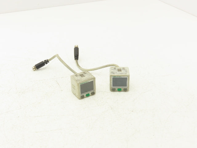 Numatics DPS280PNQ8 Digital Pneumatic Pressure Switch 12-24VDC 125mA Lot of 2