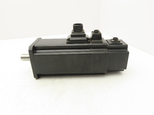 Sanyo Denki Q2AA10150VCP41 AC Servo Motor 1.5kw 200VAC 22mm Smooth Unkeyed Shaft