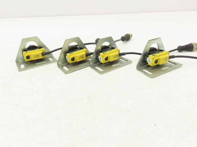 Banner QS18VP6AF250Q5 Photoelectric Sensor PNP 250mm Range 10-30VDC M12 Lot of 4
