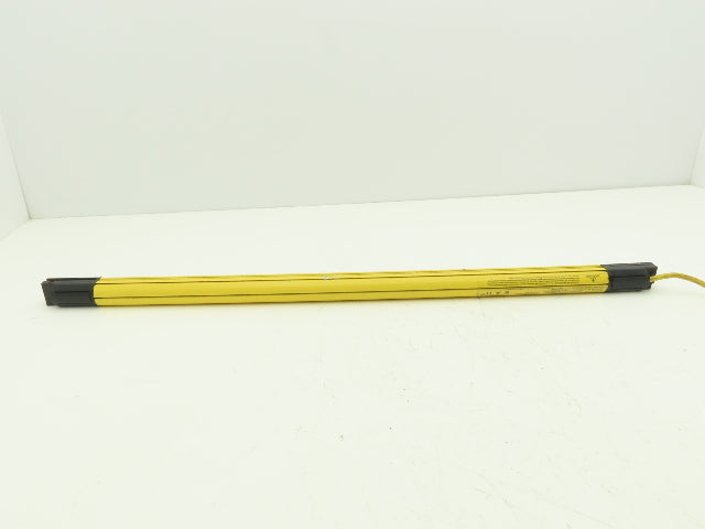 Banner EZ-SCREEN LP Safety Light Curtain Emitter 690mm 24VDC IP65