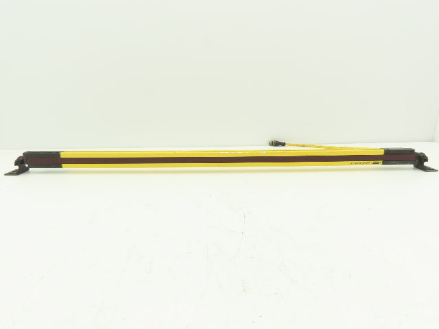 Banner EZ-SCREEN LP Safety Light Curtain Receiver 690mm 24VDC IP65