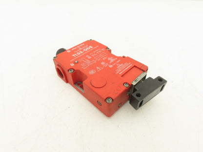 Allen Bradley 440G-T27175 Guardmaster Locking Safety Guard Switch 24VAC/DC Ser C