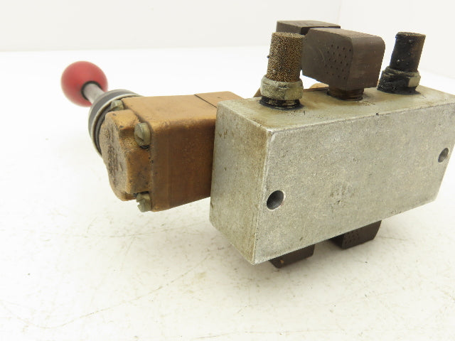 Versa VLP-4332-30 Pneumatic Directional Valve 4-Way 2-Position Lever 1/4"NPT