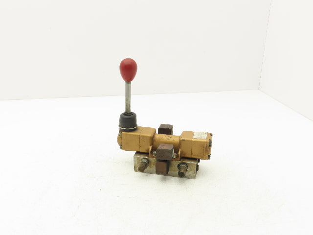 Versa VLP-4332-30 Pneumatic Directional Valve 4-Way 2-Position Lever 1/4"NPT