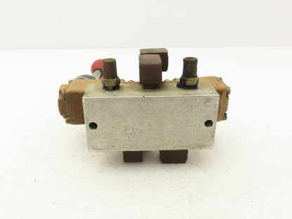 Versa VLP-4332-30 Pneumatic Directional Valve 4-Way 2-Position Lever 1/4"NPT