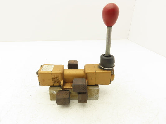 Versa VLP-4332-30 Pneumatic Directional Valve 4-Way 2-Position Lever 1/4"NPT