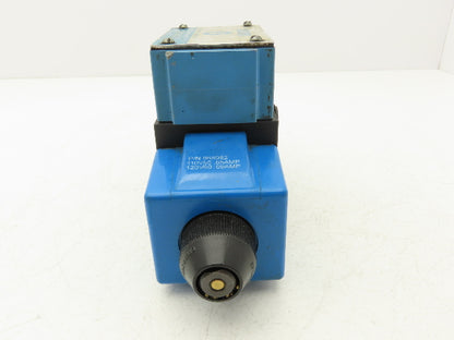 Vickers DG4S4W-012C-B-60 Hydraulic Directional Control Solenoid Valve 120V D05