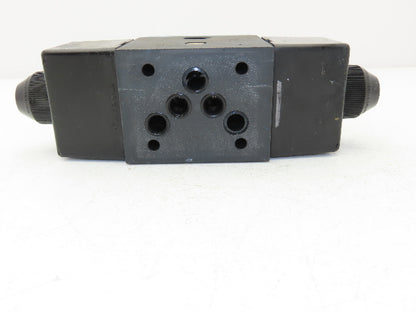 Vickers DG4S4W-012C-B-60 Hydraulic Directional Control Solenoid Valve 120V Black