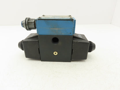 Vickers DG4S4W-012C-B-60 Hydraulic Directional Control Solenoid Valve 120V Black