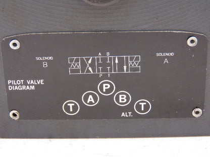 Vickers DG4S4W-012C-B-60 Hydraulic Directional Control Solenoid Valve 120V Black