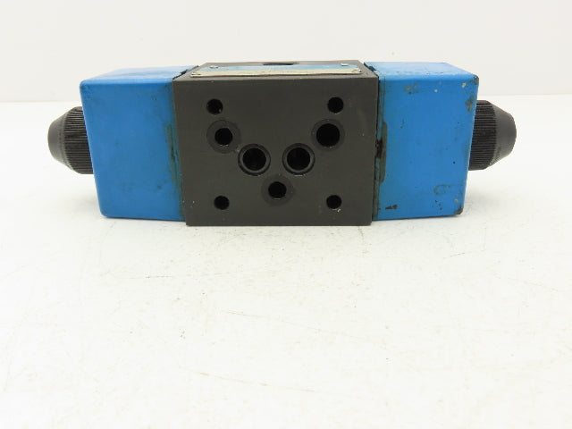 Vickers DG4S4-016C-B-60 Hydraulic Directional Control Solenoid Valve 120V D05