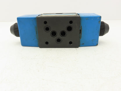 Vickers DG4S4-016C-B-60 Hydraulic Directional Control Solenoid Valve 120V D05