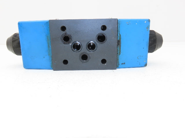Vickers DG4S4-016C-B-60 Hydraulic Directional Control Solenoid Valve 120V D05
