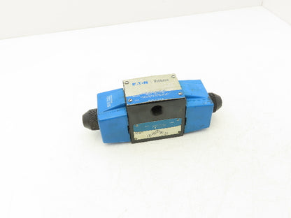 Vickers DG4S4-016C-B-60 Hydraulic Directional Control Solenoid Valve 120V D05