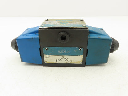 Vickers DG4S4-016C-B-60 Hydraulic Directional Control Solenoid Valve 120V