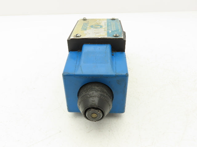 Vickers DG4S4-016C-B-60 Hydraulic Directional Control Solenoid Valve 120V
