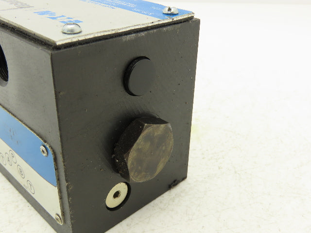 Vickers DG4S4-012A-B-60 Hydraulic Directional Control Solenoid Valve 120V