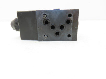 Vickers DG4S4-012A-B-60 Hydraulic Directional Control Single Solenoid Valve 120V