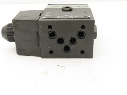Vickers DG4S4LW-012A-B-60 Directional Control Single Solenoid Valve 120V