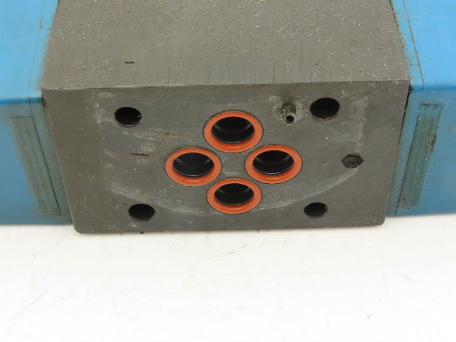 Vickers KDG4V-3S-33C15N-M-U-H5-60 Directional Control Solenoid Valve 24VDC