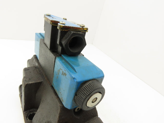 Vickers DG4V-3-6C-M-FW-B6-60 Directional Solenoid Valve 120V DG5S-8-2CTM-WB-20