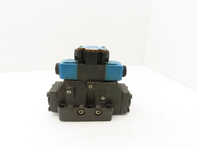 Vickers DG4V-3-6C-M-FW-B6-60 Directional Solenoid Valve 120V DG5S-8-2CTM-WB-20