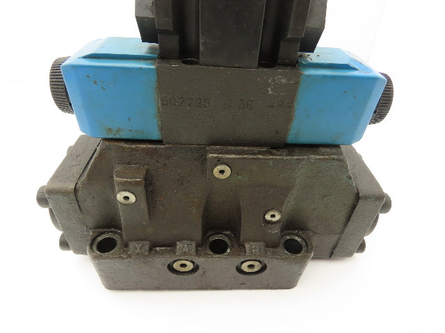 Vickers DG4V-3-6C-M-FW-B6-60 Directional Solenoid Valve 120V DG5S-8-2CTM-WB-20